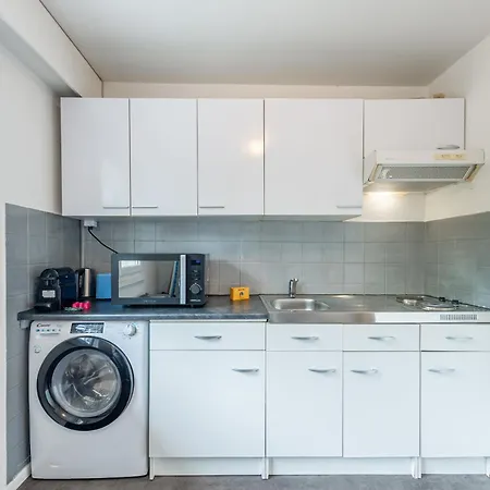 M061 Marquer Joli Chaleureux אנמסה